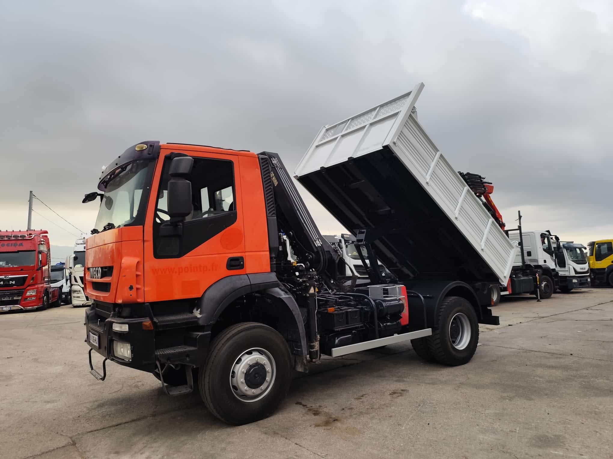IVECO TRAKKER 190T36 (COD.INT. PM1999)