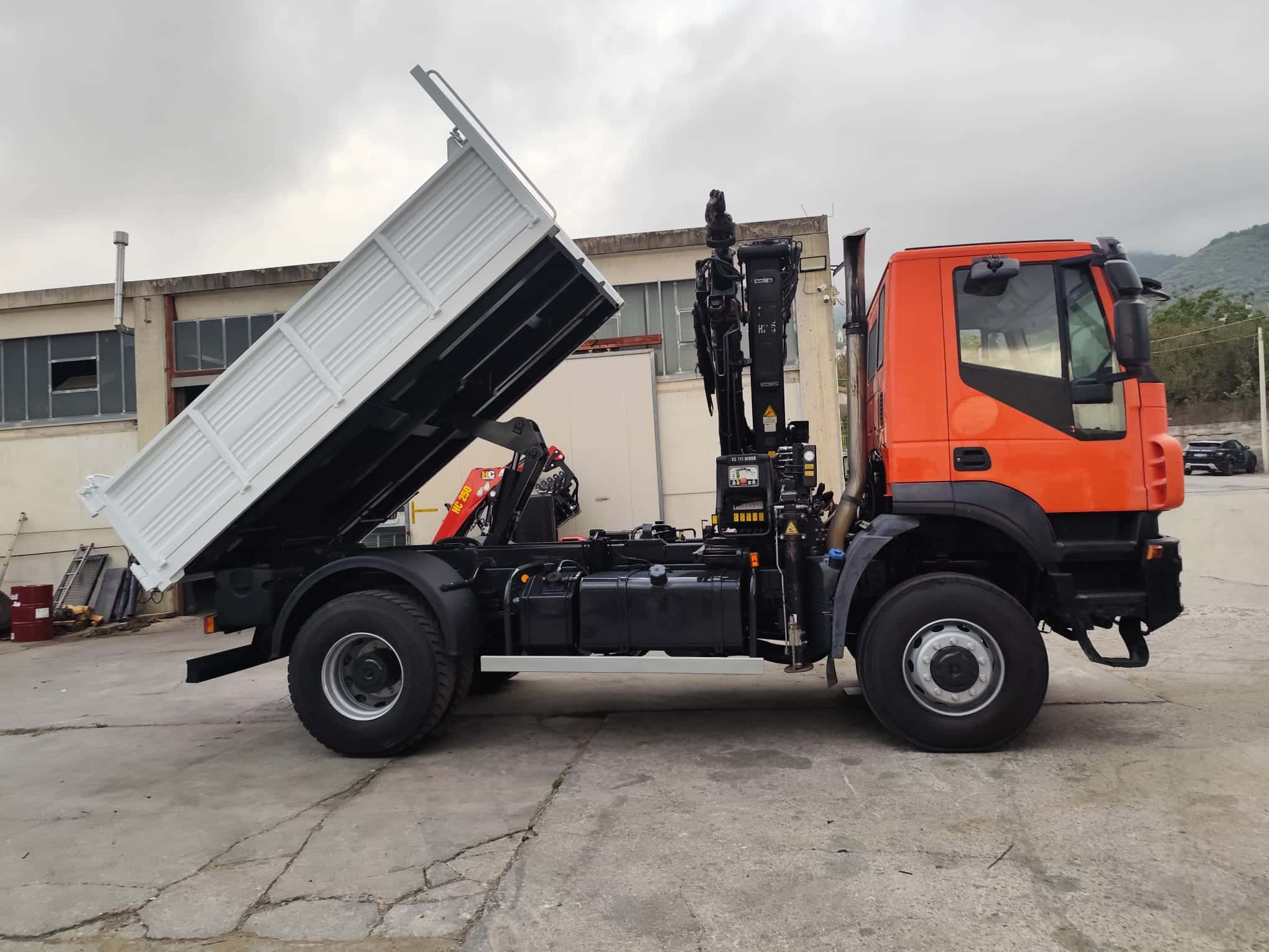 IVECO TRAKKER 190T36 (COD.INT. PM1999) - immagine 15