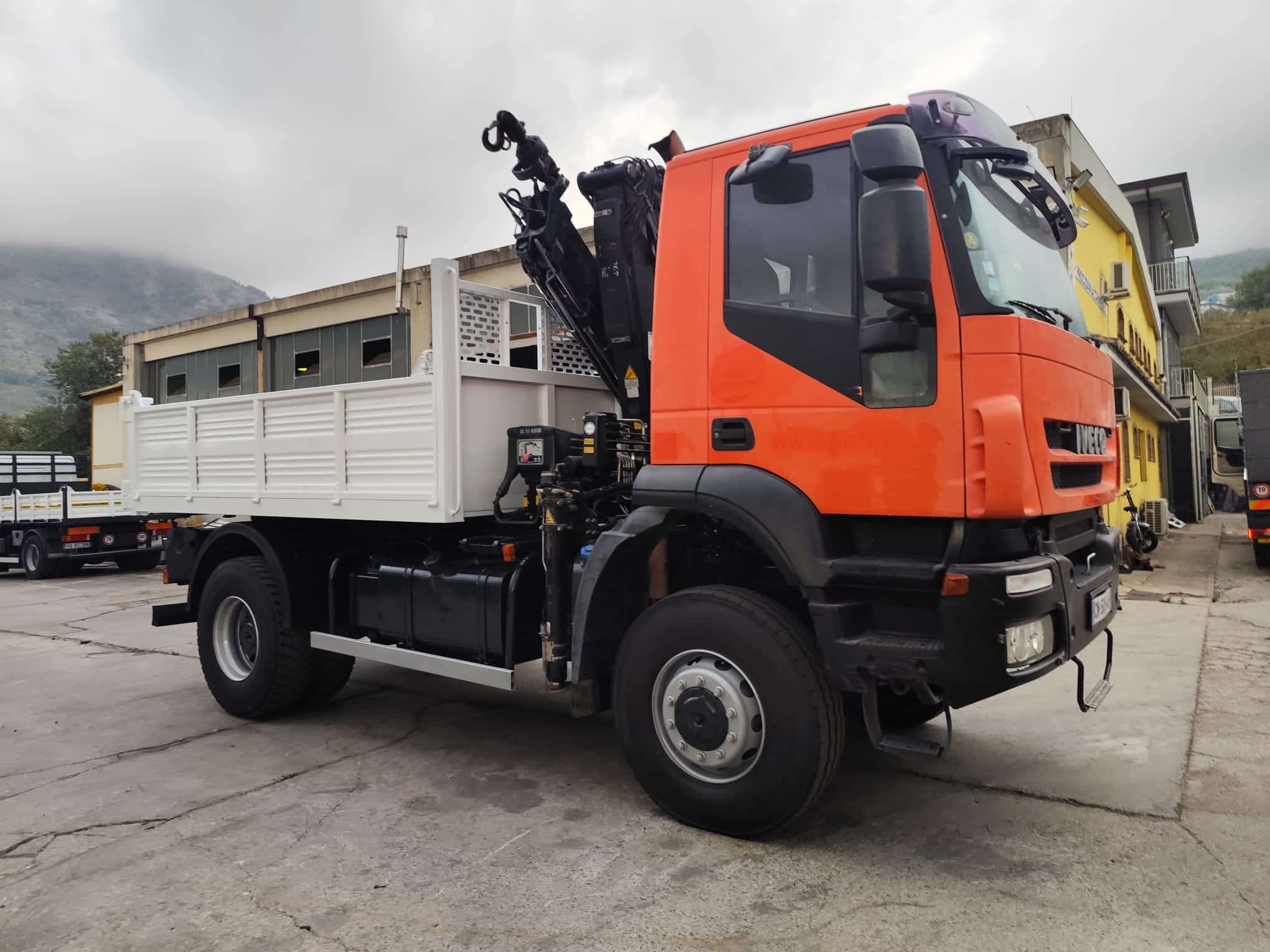 IVECO TRAKKER 190T36 (COD.INT. PM1999) - immagine 39