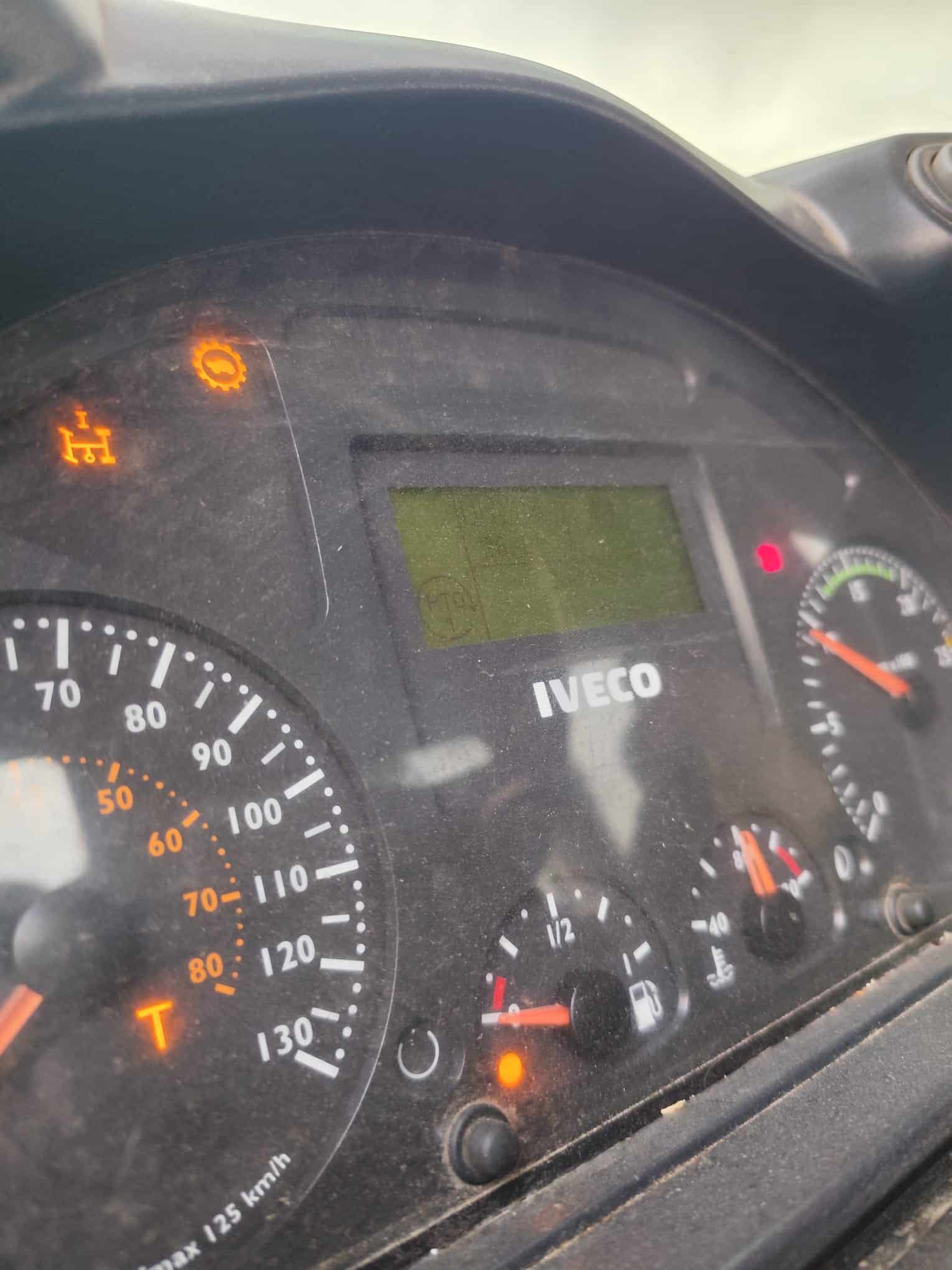IVECO TRAKKER 190T36 (COD.INT. PM1999) - immagine 51