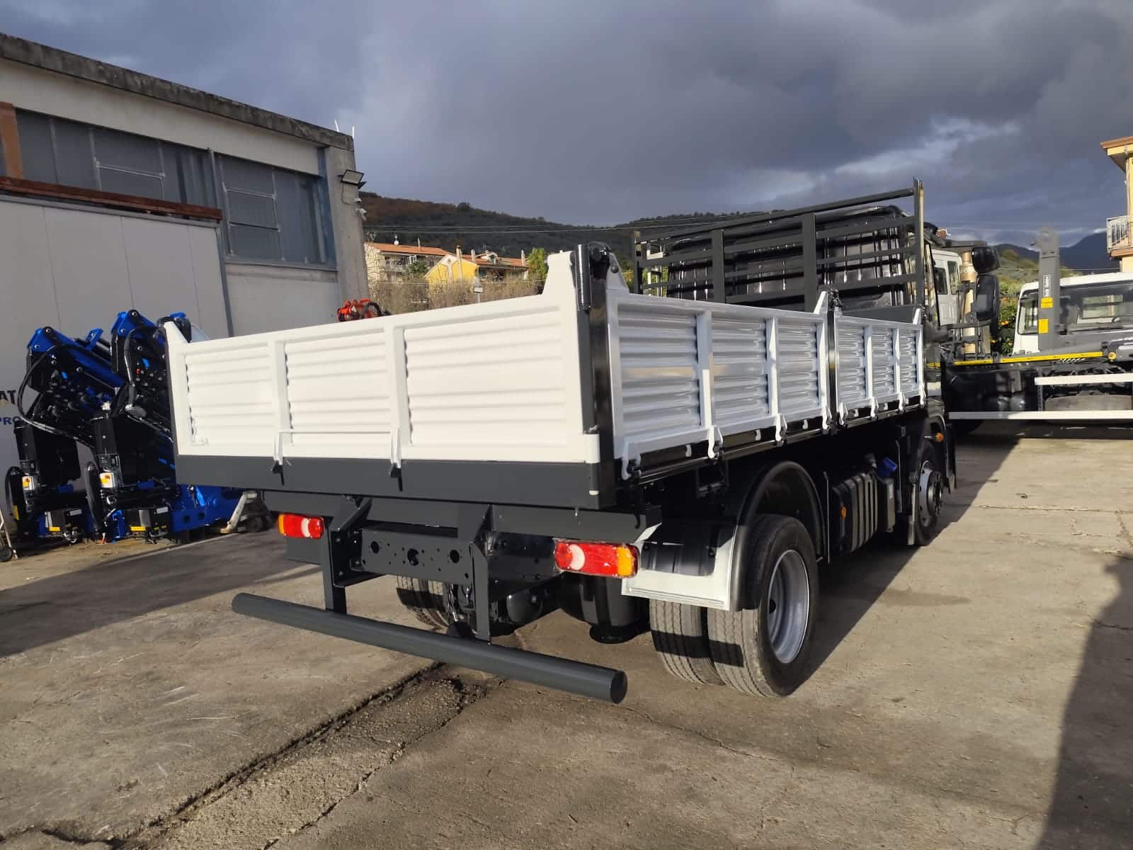 IVECO EUROCARGO 120-190L (COD.INTERNO PM2036) - immagine 4