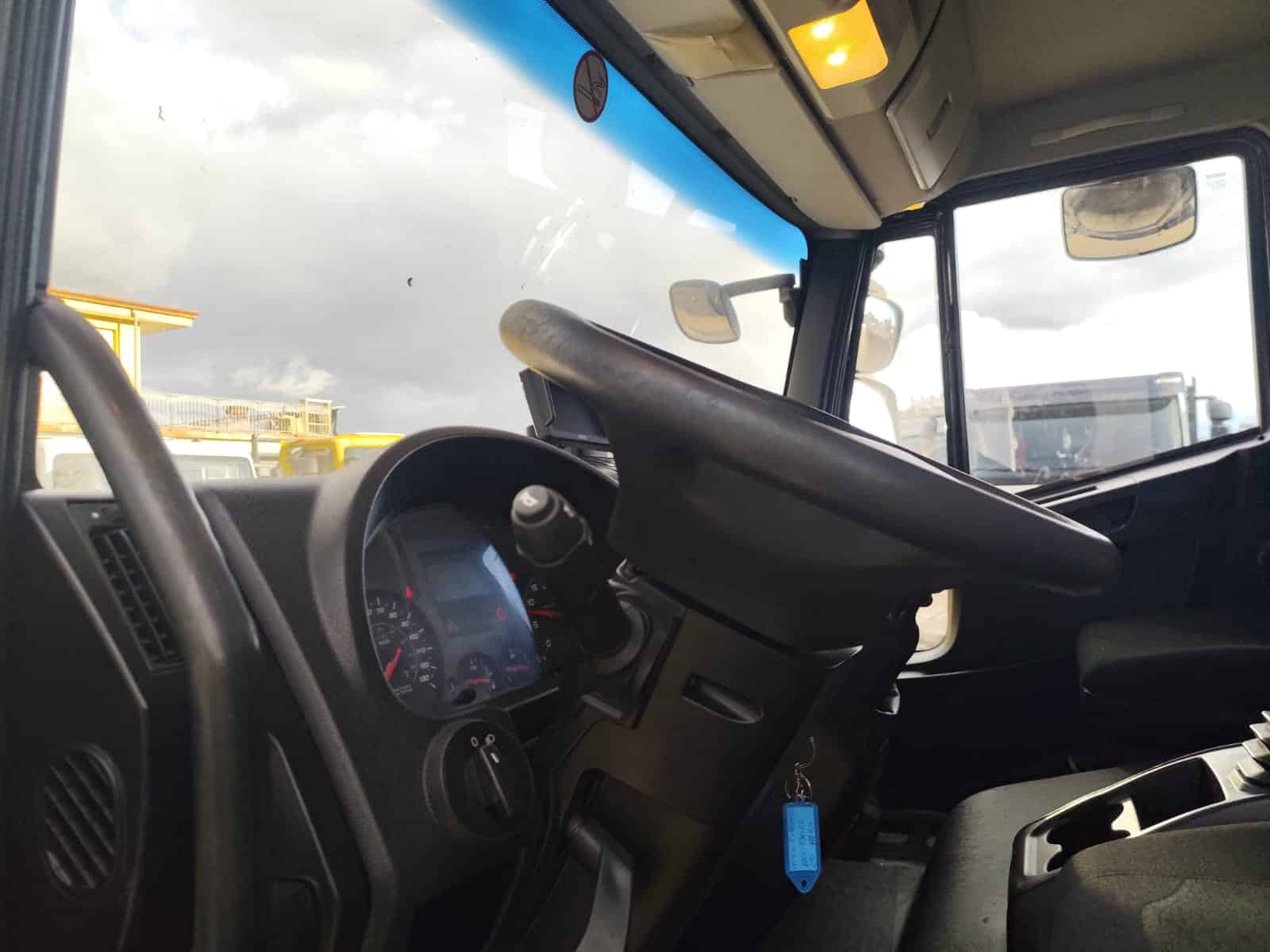 IVECO EUROCARGO 120-190L (COD.INTERNO PM2036) - immagine 30