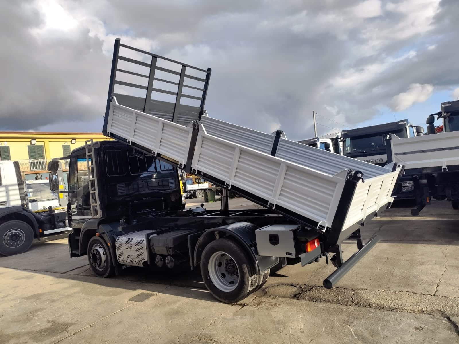 IVECO EUROCARGO 120-190L (COD.INTERNO PM2036) - immagine 11