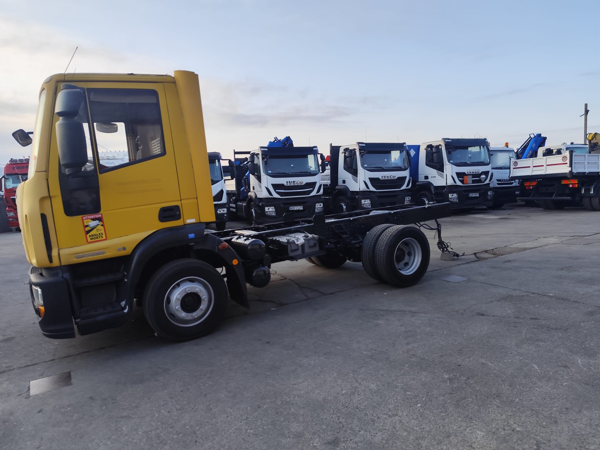 IVECO EUROCARGO 120E28P (COD.INTERNO PM2076) - immagine 30