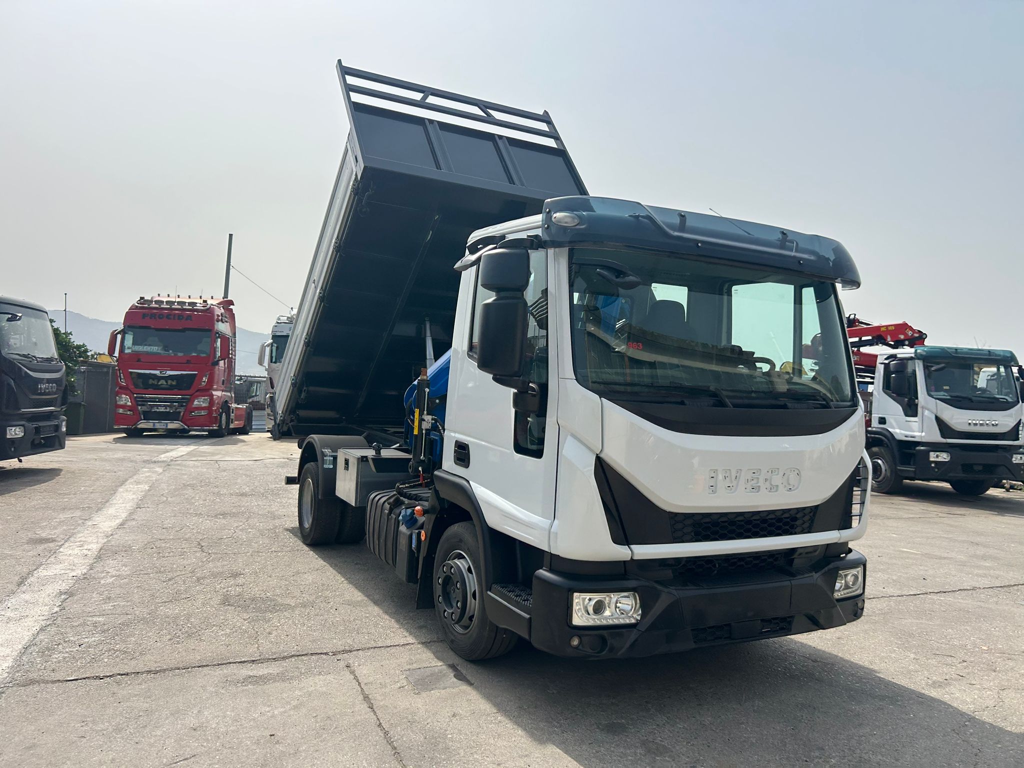 IVECO EUROCARGO 120-190L (COD.INTERNO PM1955) - immagine 32