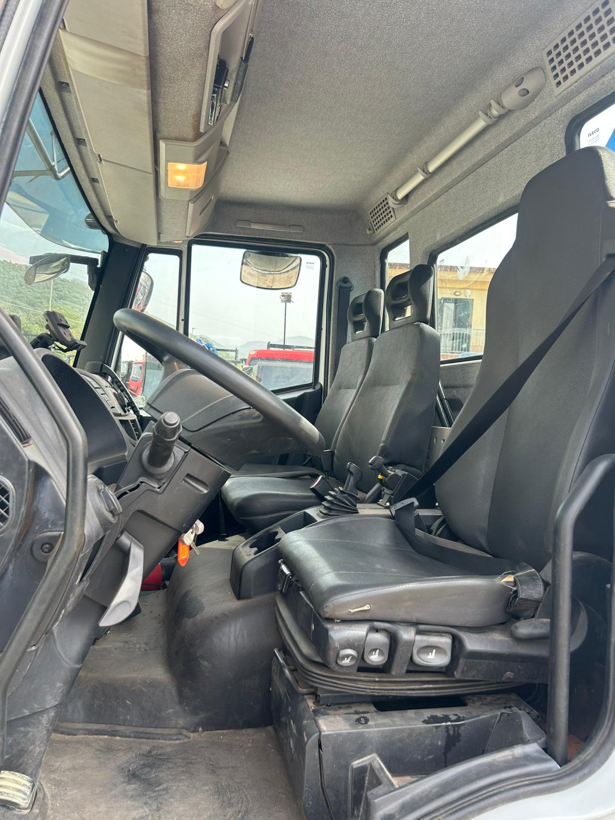 IVECO EUROCARGO 120-190L (COD.INTERNO PM1955) - immagine 52