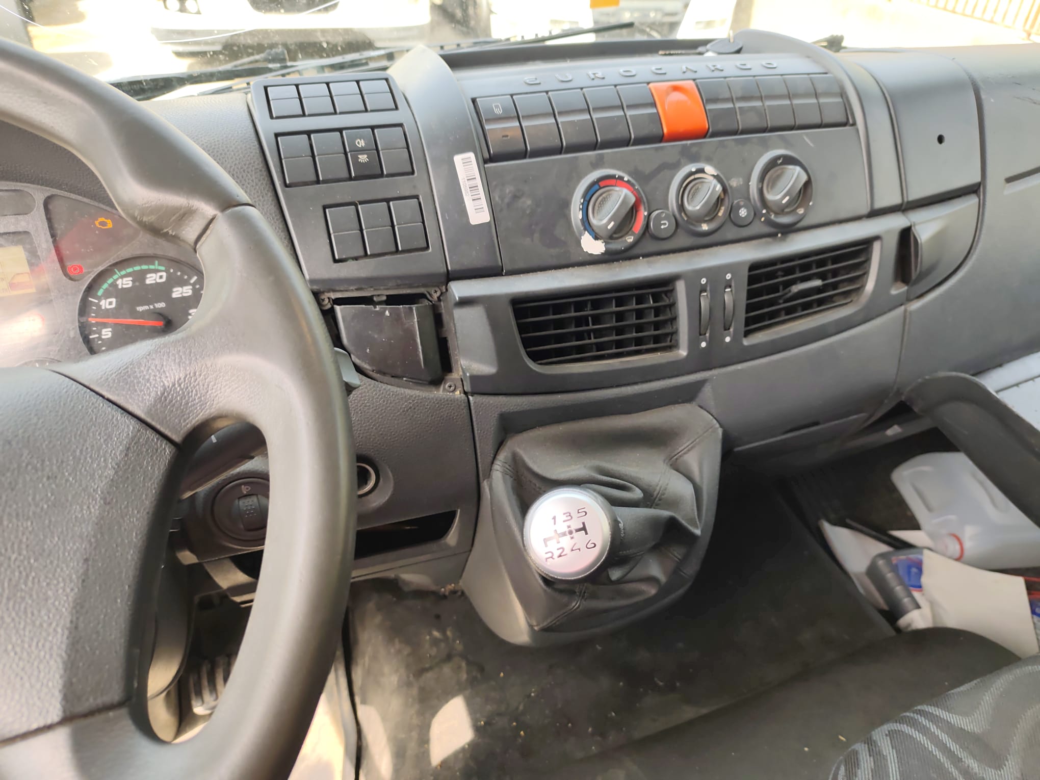 IVECO EUROCARGO 100E19 (COD.INT. PM2200) - immagine 37