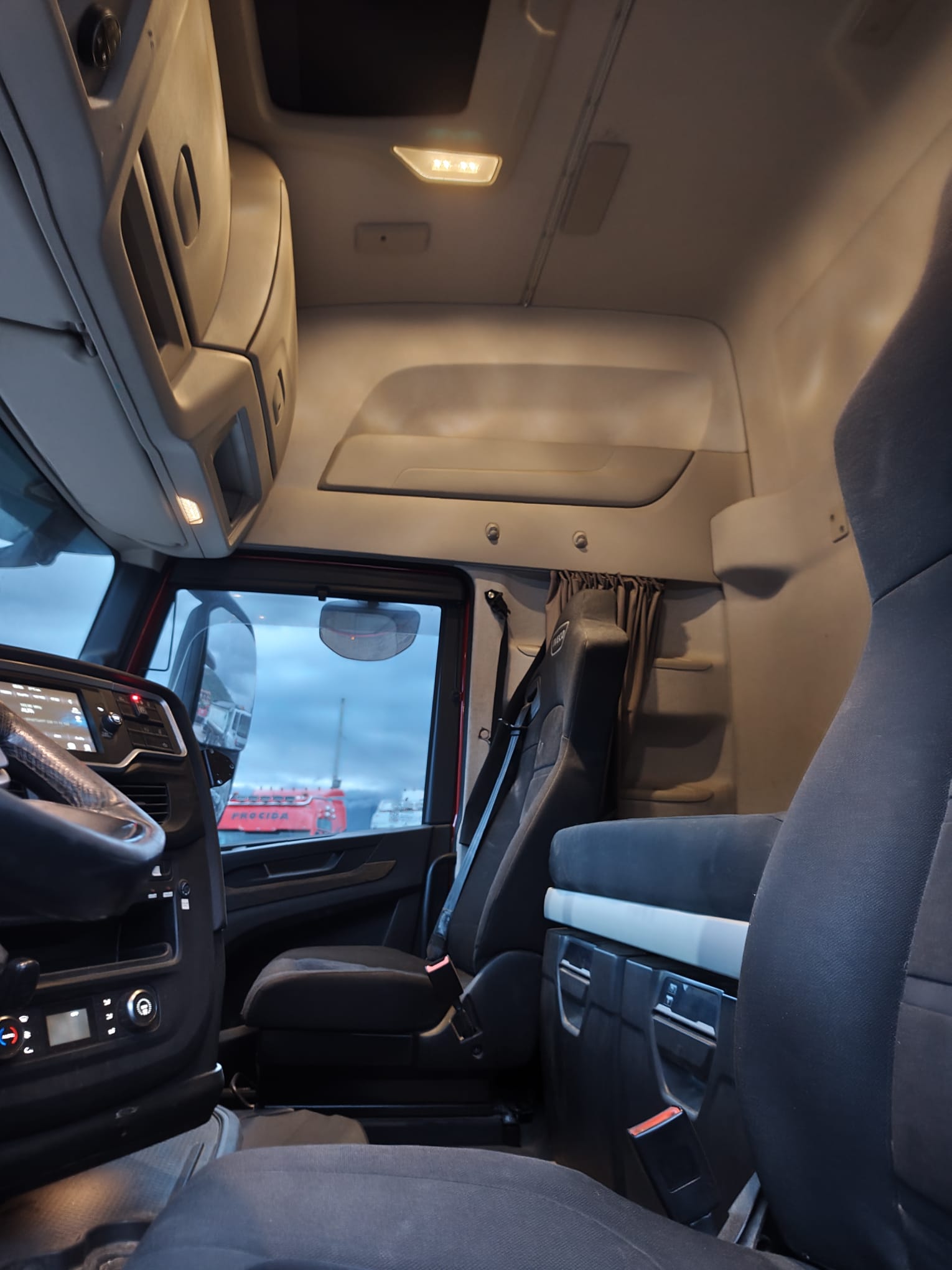 IVECO X-WAY 570 (COD .INT. PM2160) - immagine 3