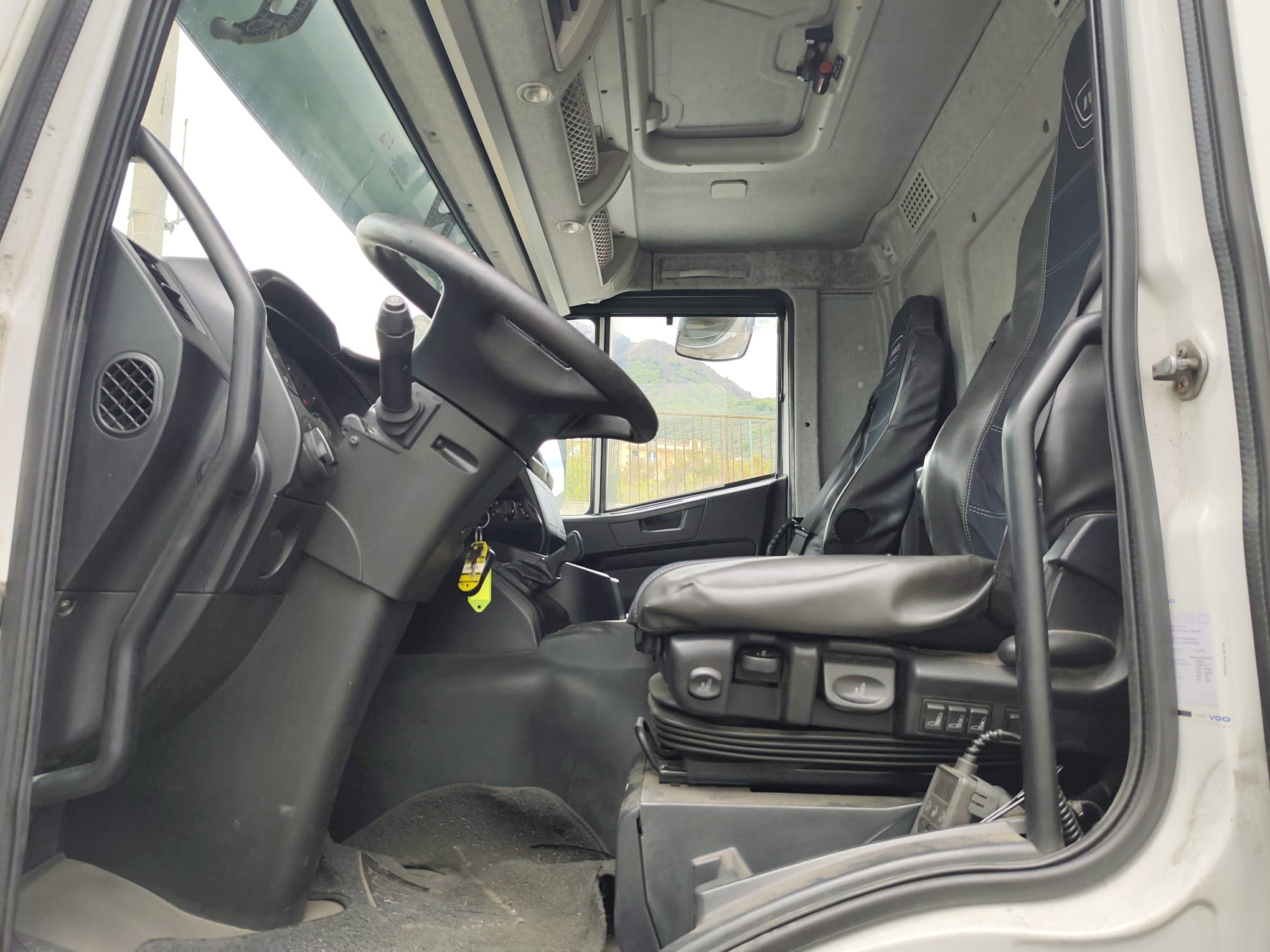 IVECO STRALIS AD190S42 XP (COD.INT. PM2211) - immagine 4