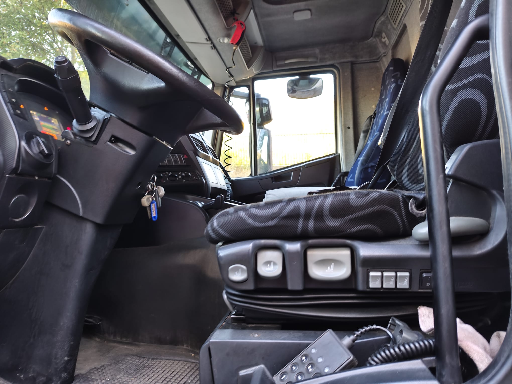 IVECO STRALIS HI-STREET 260S31 (COD.INT. PM2208) - immagine 6