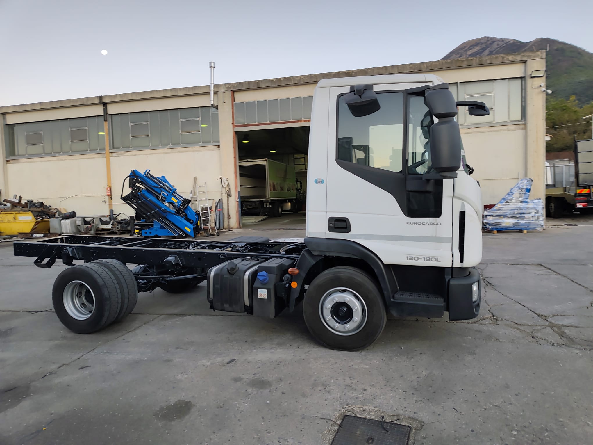 IVECO EUROCARGO 120-190L (COD.INTERNO PM2202) - immagine 23