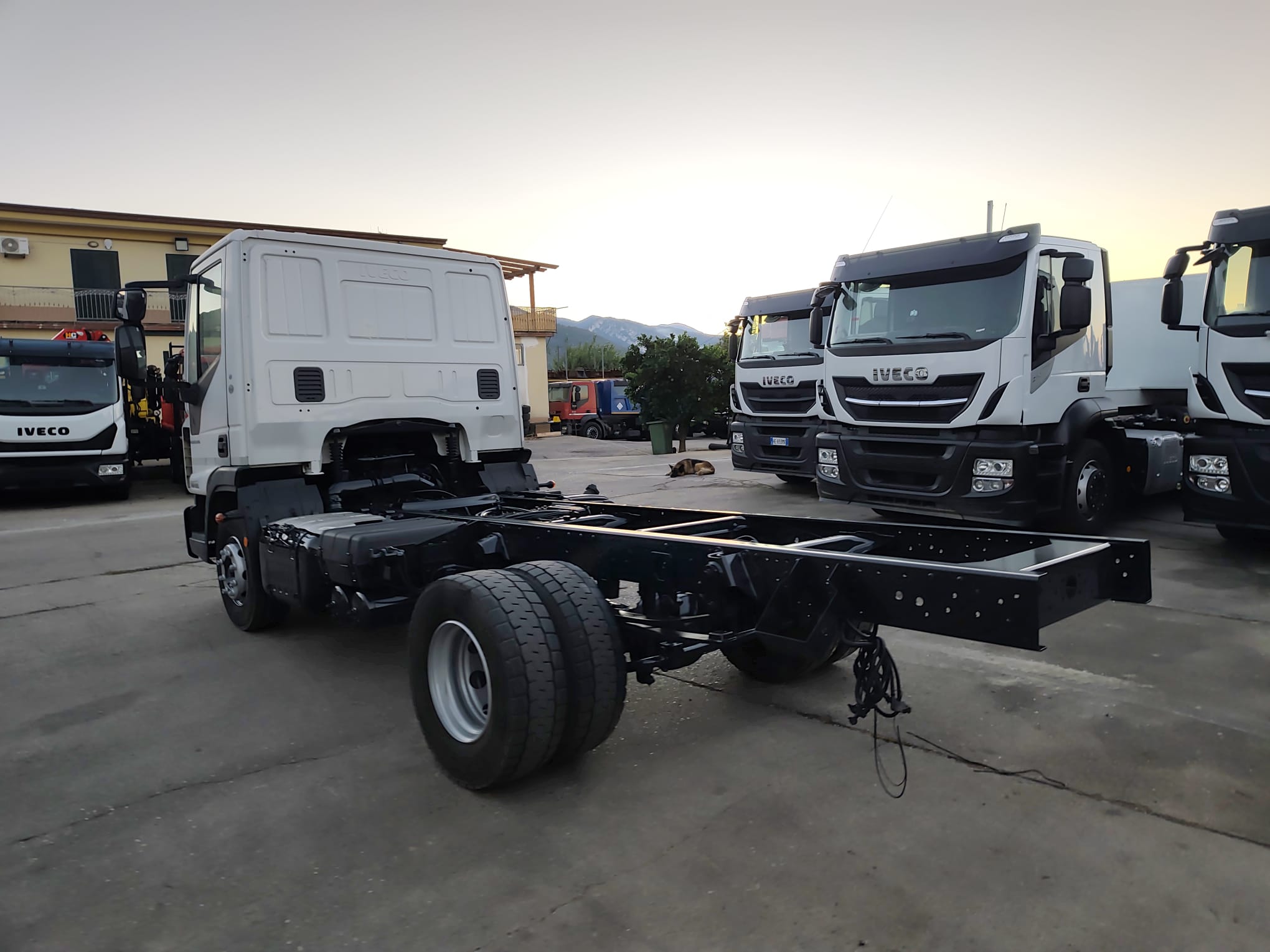 IVECO EUROCARGO 120-190L (COD.INTERNO PM2202) - immagine 24