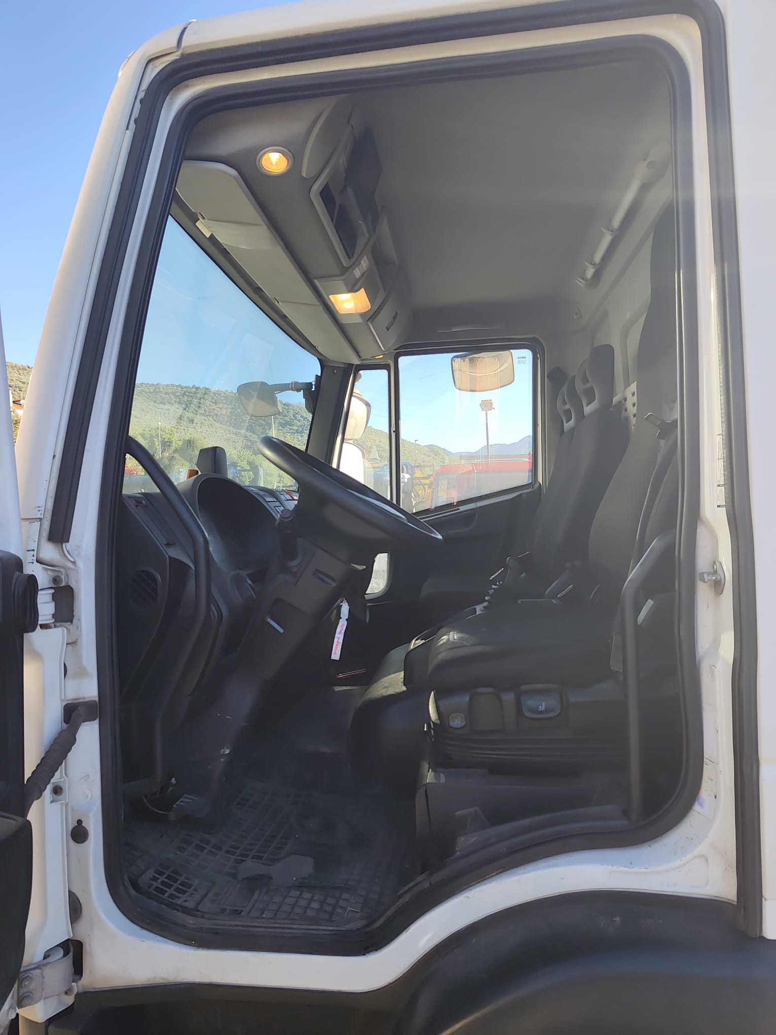 IVECO EUROCARGO 100E19 (COD.INT. PM2201) - immagine 2