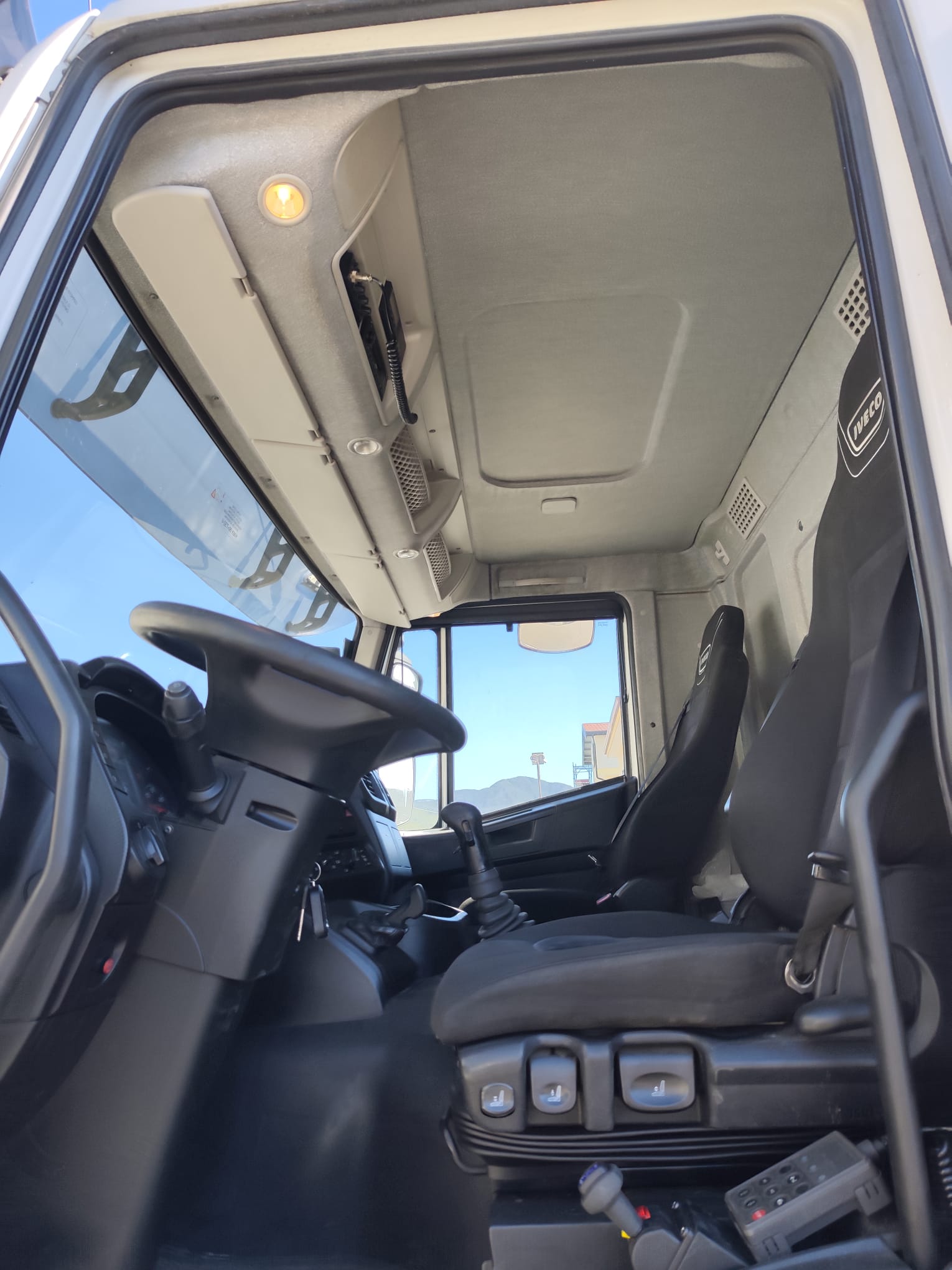 IVECO HI-STREET 260S31 XP (COD.INT. PM2081) - immagine 9