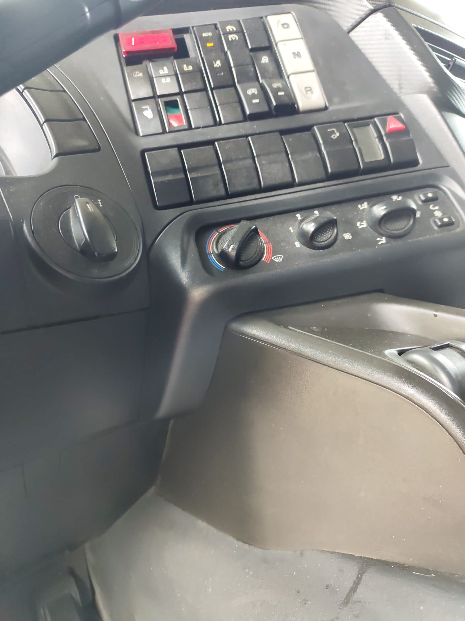 IVECO STRALIS HI-STREET 260S31 (COD.INT. PM2210) - immagine 7