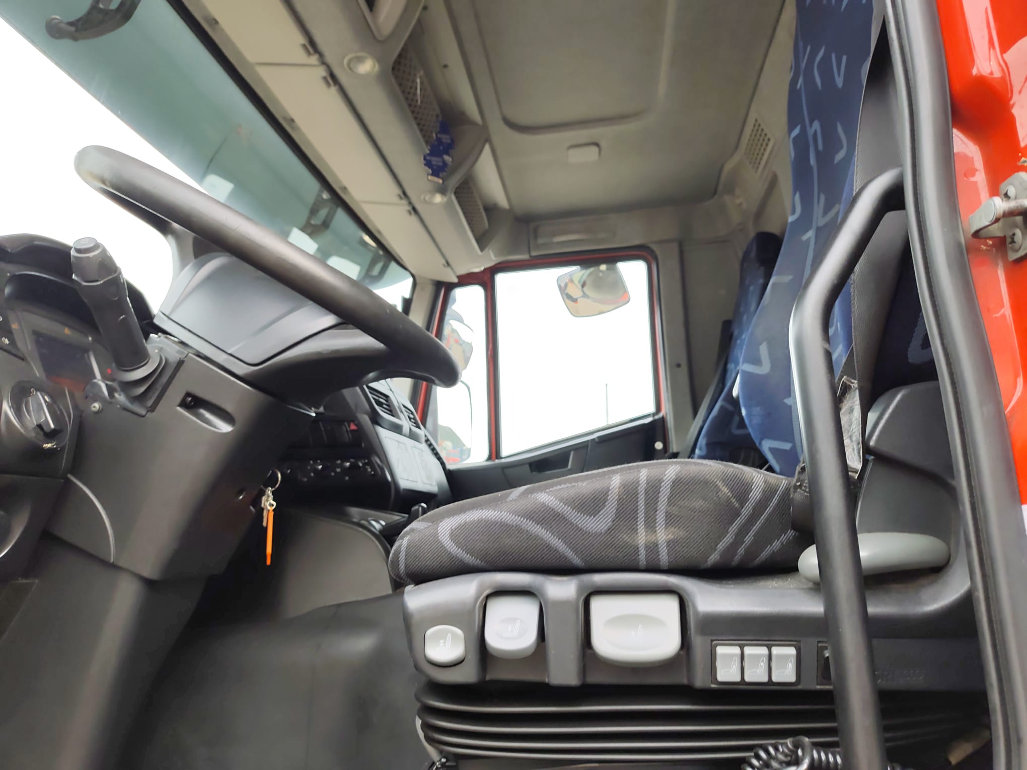 IVECO STRALIS HI-STREET 260S31 (COD.INT. PM2210) - immagine 10
