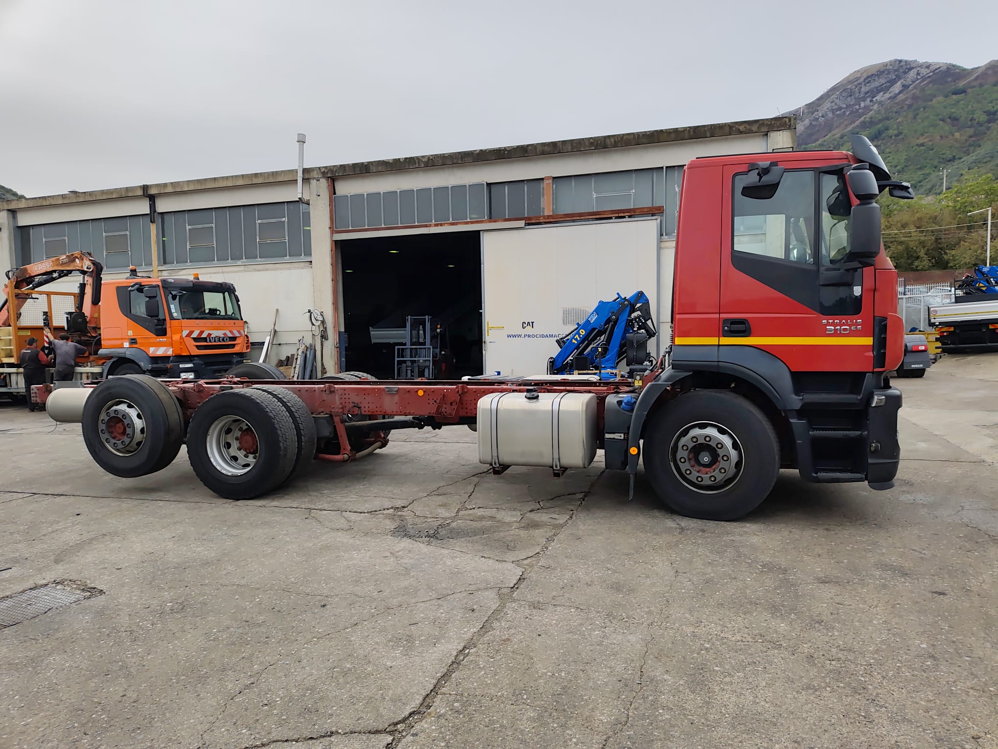 IVECO STRALIS HI-STREET 260S31 (COD.INT. PM2210) - immagine 29