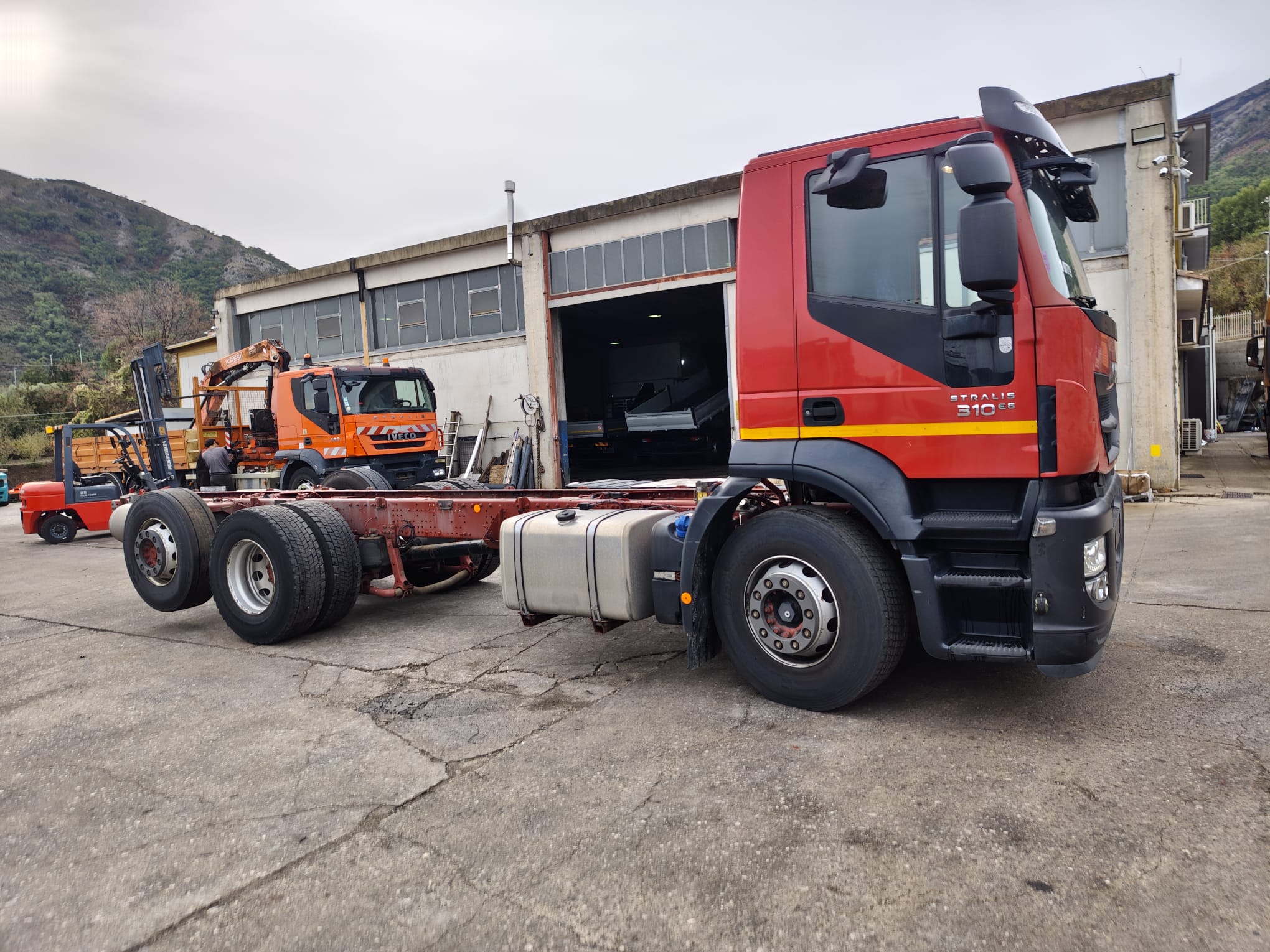 IVECO STRALIS HI-STREET 260S31 (COD.INT. PM2210) - immagine 41