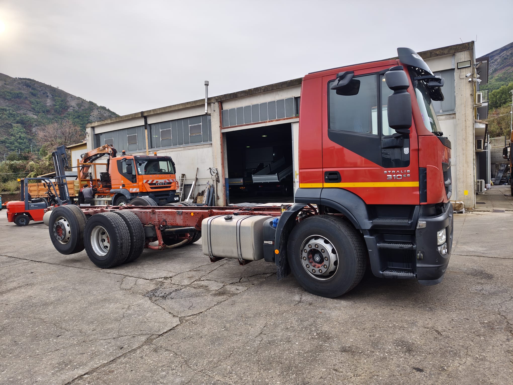 IVECO STRALIS HI-STREET 260S31 (COD.INT. PM2210) - immagine 42