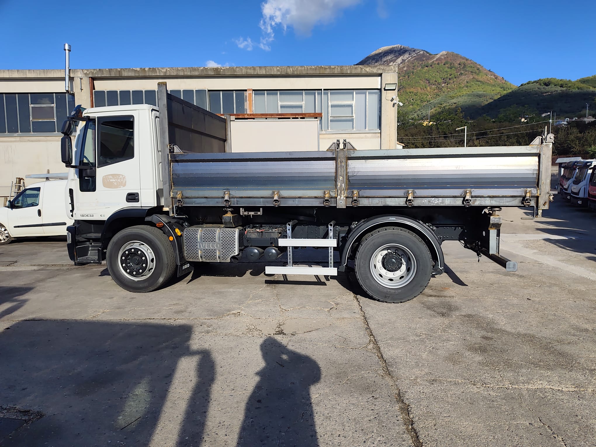 IVECO EUROCARGO 180E32 (COD.INT. PM2168) - immagine 2