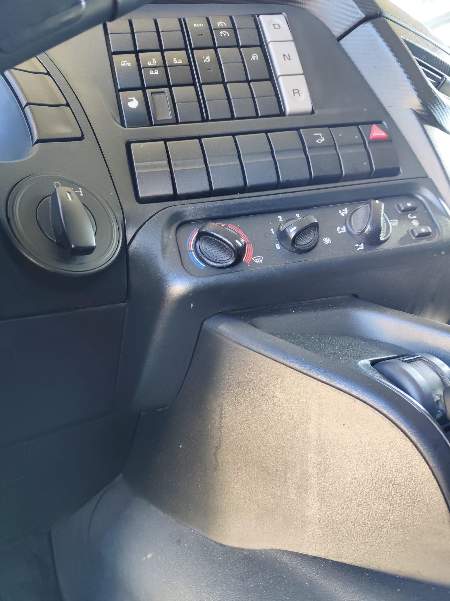 IVECO STRALIS HI-STREET 260S31 (COD.INT. PM2217) - immagine 4