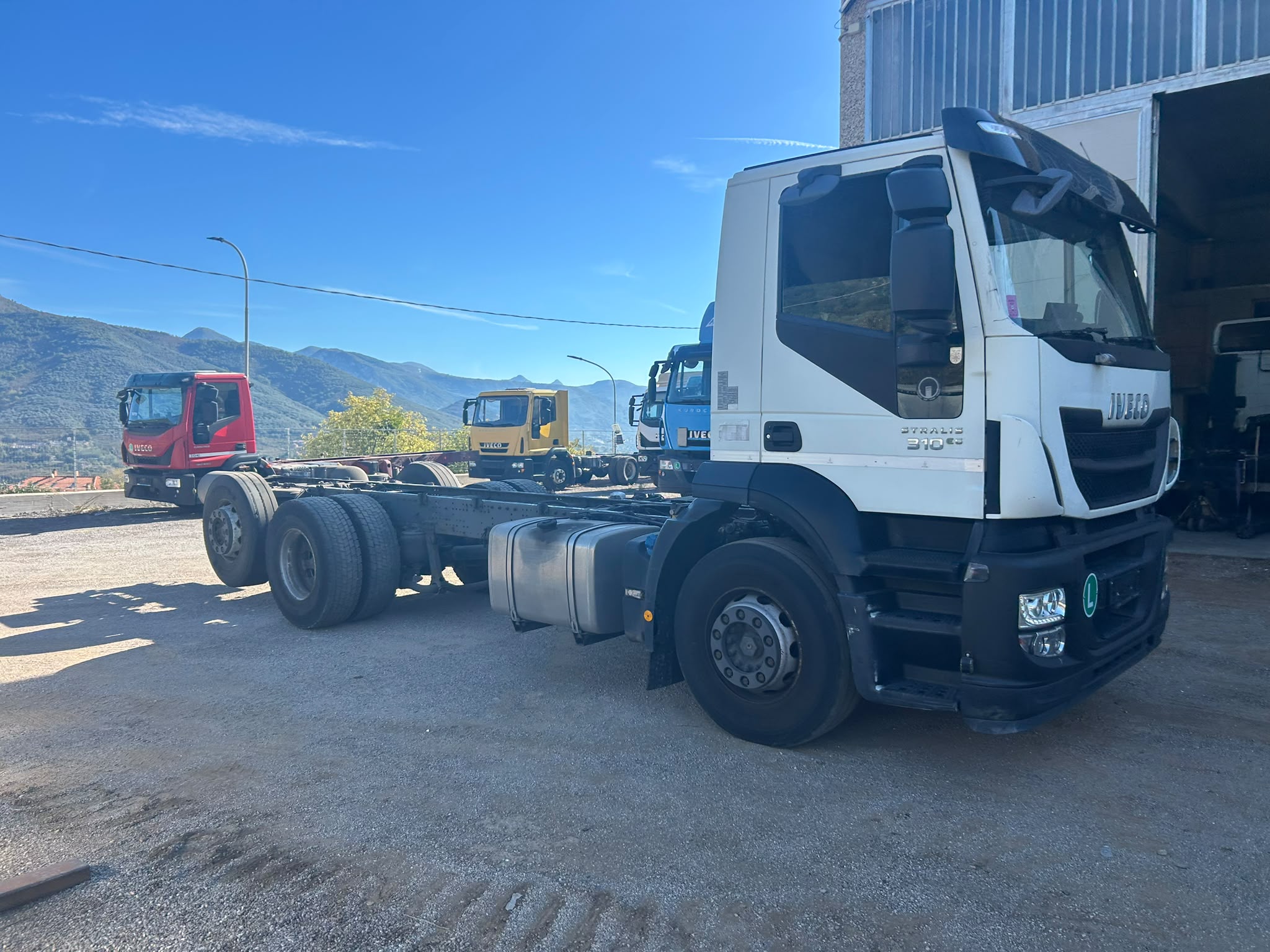 IVECO STRALIS HI-STREET 260S31 (COD.INT. PM2208) - immagine 5