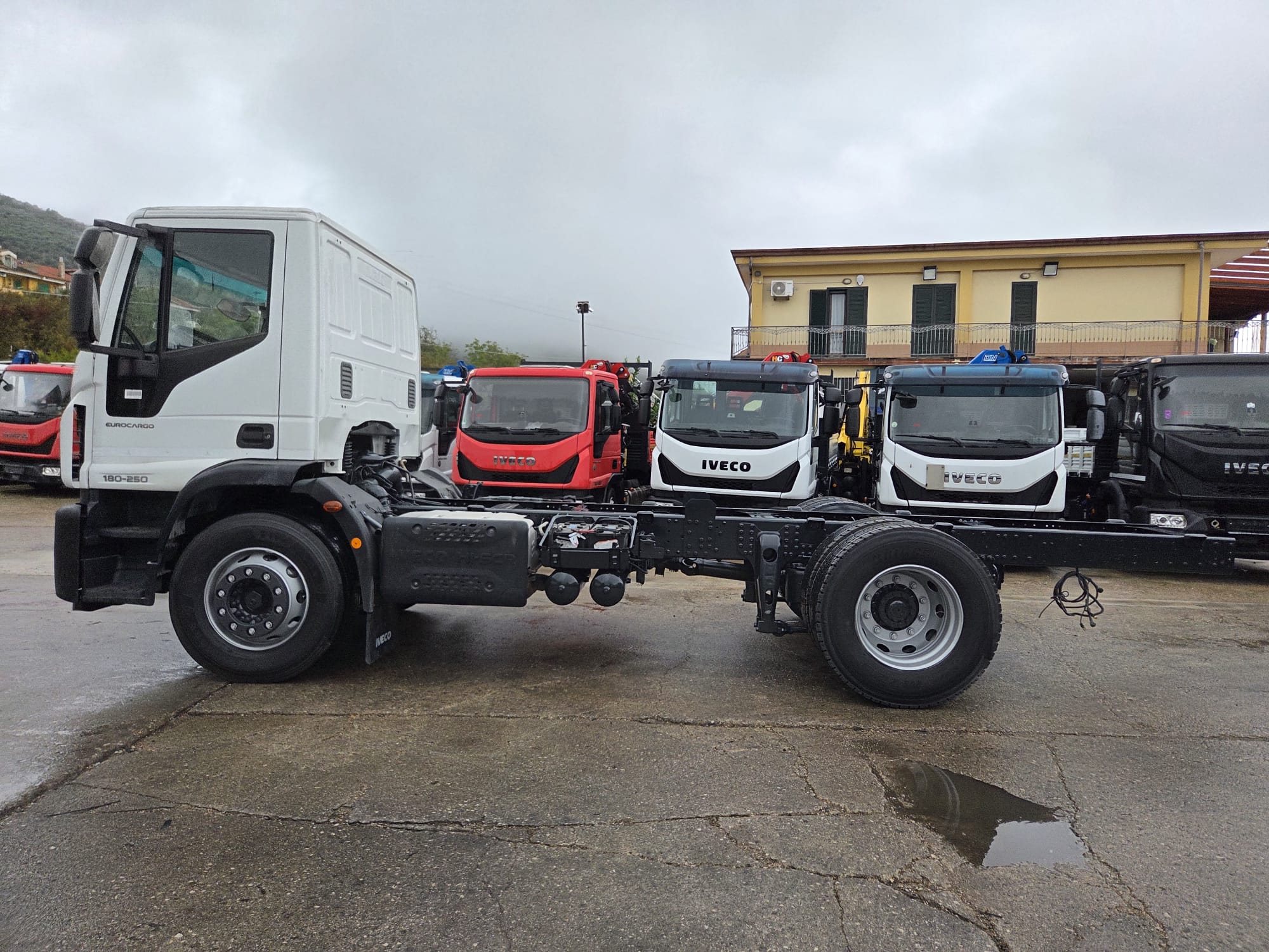 IVECO EUROCARGO 180-250 (COD.INT. PM2186) - immagine 6