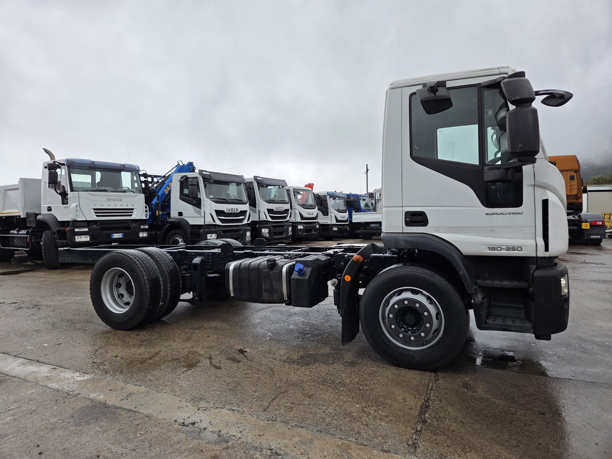 IVECO EUROCARGO 180-250 (COD.INT. PM2186) - immagine 23