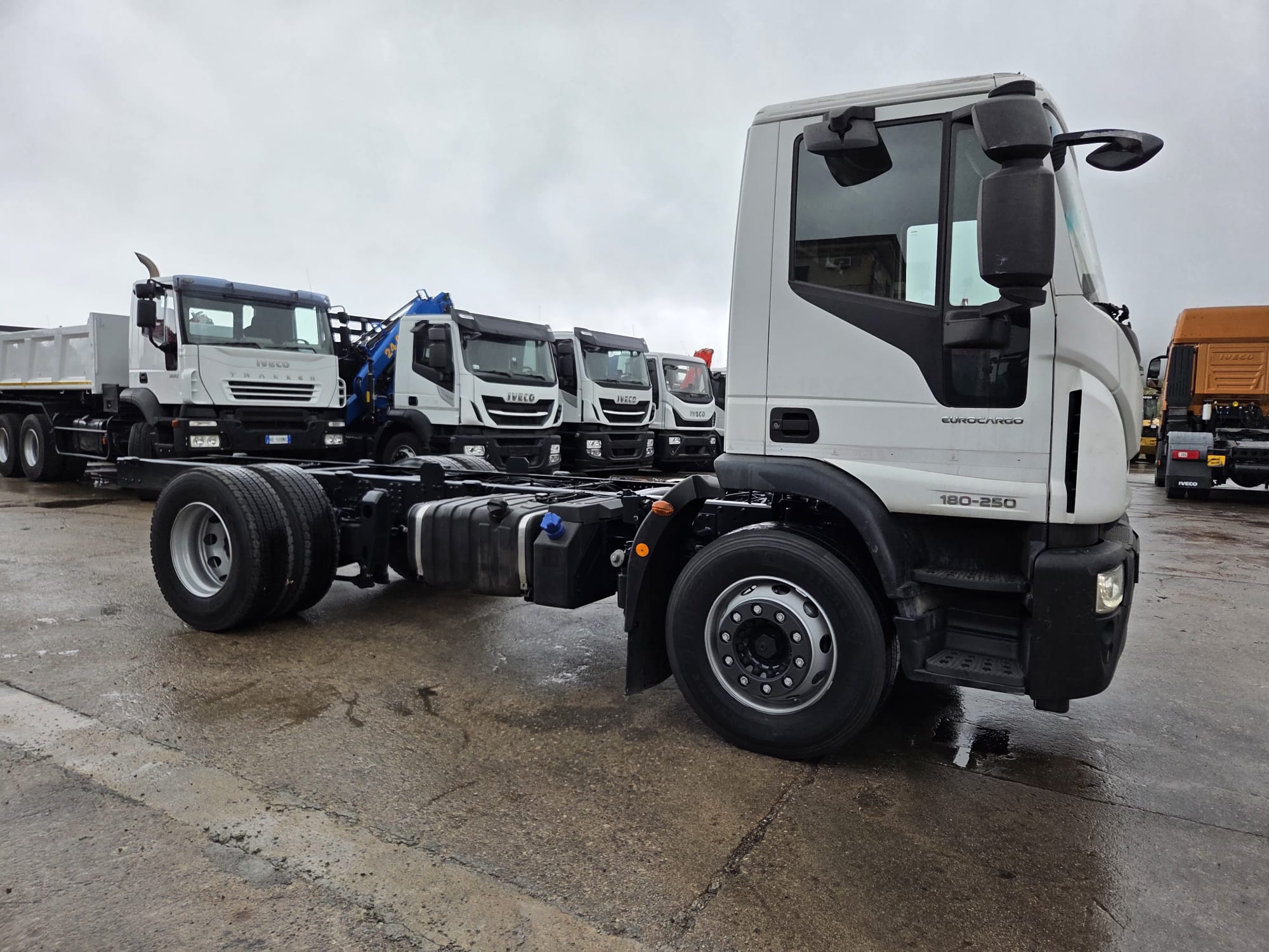 IVECO EUROCARGO 180-250 (COD.INT. PM2186) - immagine 24