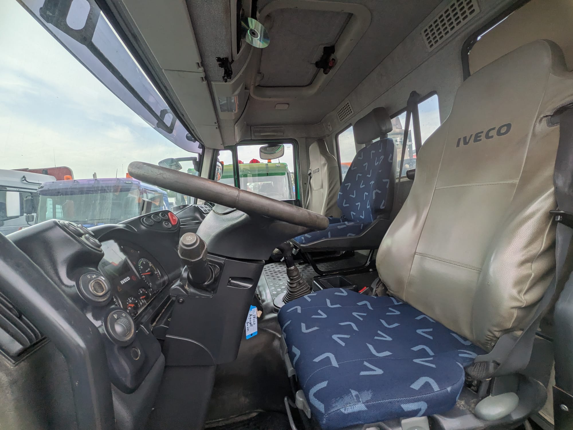 IVECO TRAKKER 260T41 (COD.INT. PM2246) - immagine 29