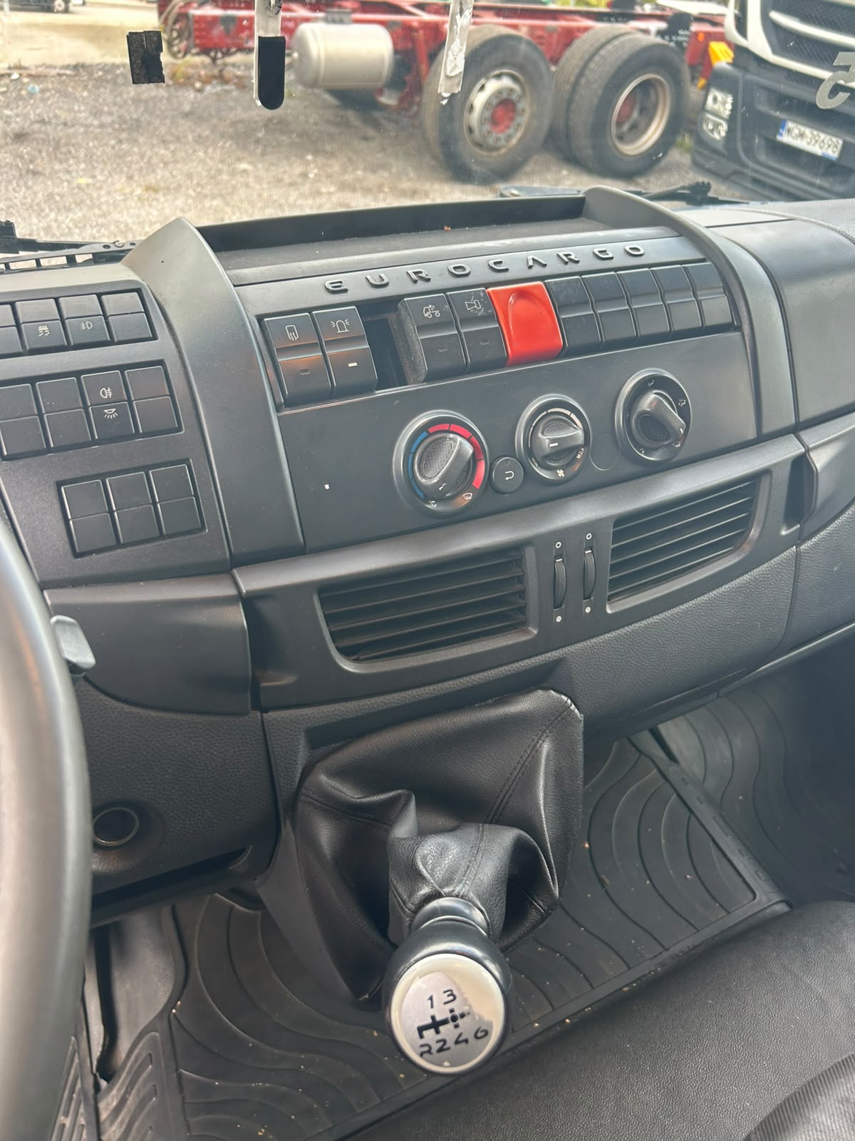 IVECO EUROCARGO CUBE 120E22 (COD. INTERNO PM2239) - immagine 24