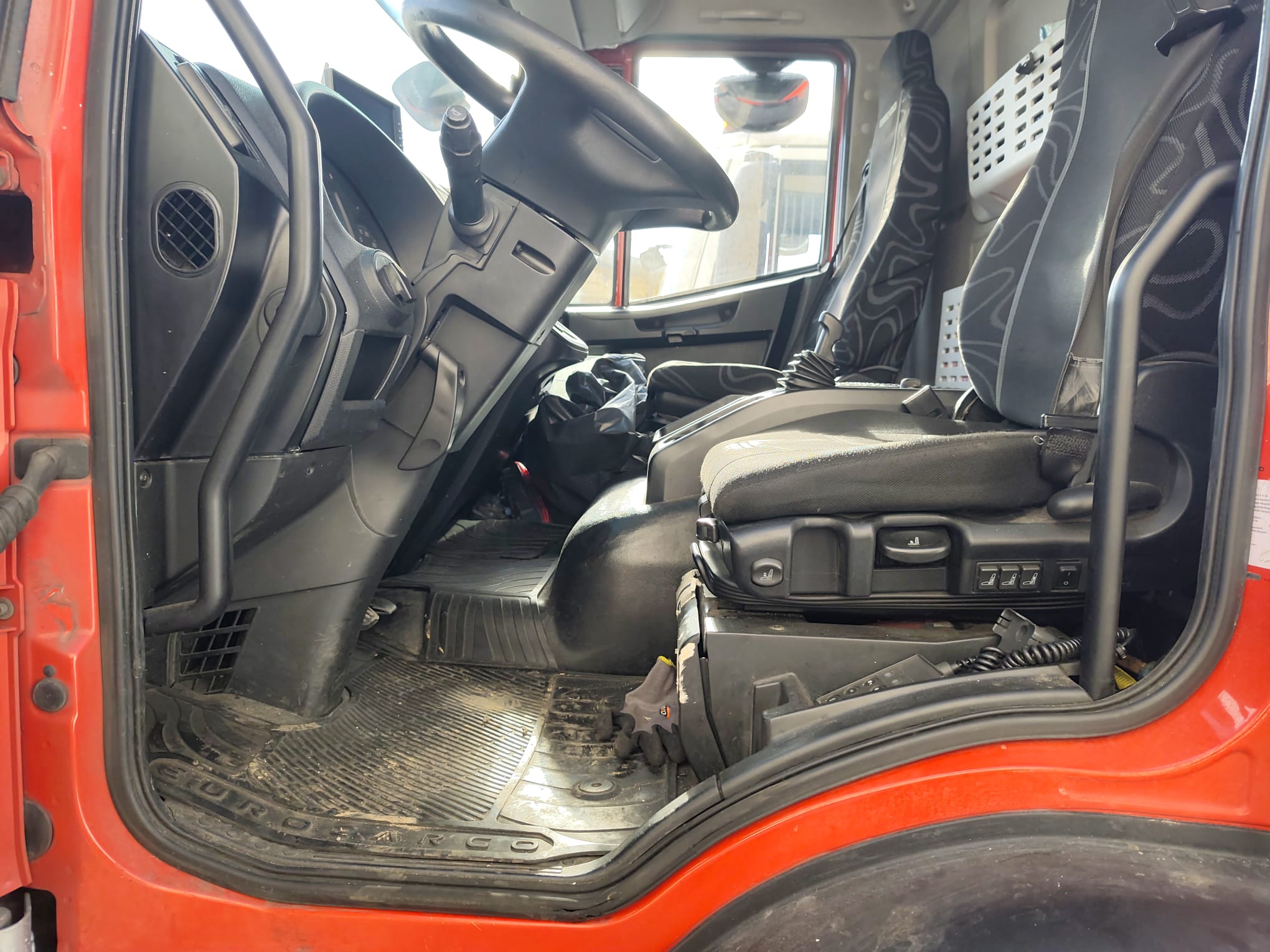 IVECO EUROCARGO 150-280 (COD. INTERNO PM2215) - immagine 14